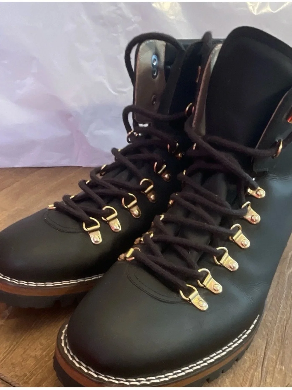 TAFT Viking Leather Boots Mens 11 Midnight Black Gold Handmade in Spain, Vibram